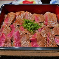 ゆたか - ステーキ重（3780円）