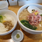 真鯛らーめん 麺魚 - 濃厚真鯛らーめん　雑炊セット