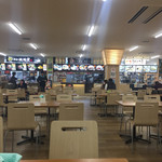Yonezawa kohakudou yamagataken kankoubussan kaikan - 2017年3月。フードコートには、牛丼「琥珀堂」さん、ラーメン&カレー屋の「ヤマガタキッチン」さん、蕎麦屋「うぐいす亭」さんの3店が入ってます。