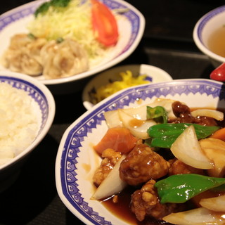 ◆ランチやセット一品も大満足◆