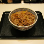 吉野家 - ｢牛丼/並盛り｣です｡