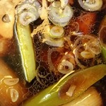 蕎麦喰い処 利めい庵 - つけ汁アップ