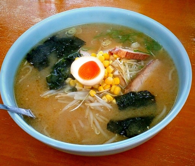 ゲンコツラーメン 古里 ラーメン 食べログ
