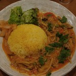 SPICY CURRY 魯珈 - 限定カレー ゲーン・バナーン(牛肉の辛いタイカレー)