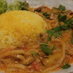 SPICY CURRY 魯珈 - 限定カレー ゲーン・バナーン(牛肉の辛いタイカレー)