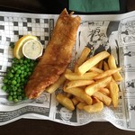 Chandos - 新聞紙に乗ったフィッシュアンドチップス