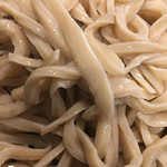 ふすま入りうどん旨し！