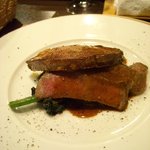 キャトルラパン - ◇肉料理（ﾌｫｱｸﾞﾗと佐賀牛のﾊﾈｼﾀ