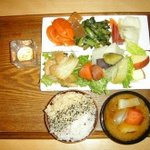 旬の海と土が料理人 - 