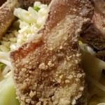 極太濁流ラーメン ら・けいこ - デブセブ(豚バラ肉の唐揚げ)