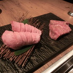 焼肉うしごろ 西麻布本店