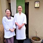 祇園もりわき - 店頭にて…店主の森脇さんと女将さん～♪( ^o^)ﾉ