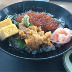 漁師料理 かなや - ウニいくら丼