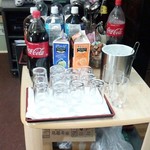 サタポン - ランチセルフサービスのドリンク