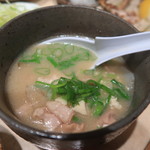 焼鶏館 - 冬場のみの｢もつ煮込み｣