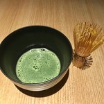 ブランド豚と創作串焼き Build - ご自分で点てる抹茶は格別！