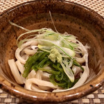 観山聴月 - 「観山聴月」さん特製の「青根うどん」が、これまたツルツルシコシコで、美味しい♫