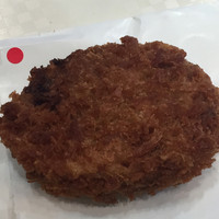 加藤牛肉店 銀座 - 2017年4月。ダンチュウ祭で山形牛メンチカツ400円。