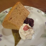 紅茶浪漫館シマ乃 - さくらのシフォンケーキ