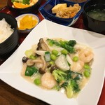 金與食堂 - ムキ海老のチーズ炒め
            （週替わり Ａ定食）