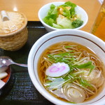 Wafuu resutoram marumatsu - 蕎麦のセット（３００円）＋ハッピーアワー価格の生ビール（２９０円）