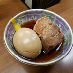 佐野屋 - 角煮と煮玉子