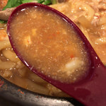 うどん処 杉 - 【2017年04月】赤辛雑炊うどん（辛口）のスープアップ。