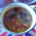 シシングハースト - たっぷり野菜とチキンのスープ（2017.3）