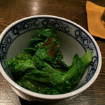 両花 - お通しは菜の花を辛子味噌で