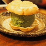 肉家かぐら - 抹茶最中アイス