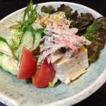 味わい処 湯樂 - 豆腐サラダ ¥594