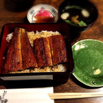 うなぎの魚伊 本店 - うな重の上