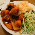 南海飯店 - サービスランチおかず