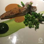 レストランエール - ノドグロ　グリンピース　海老のソースで