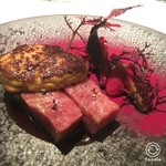 レストランエール - A5ランクの和牛　ビーツとブラックベリーのソースで　フォアグラとともに