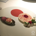 レストランエール - イチゴのムース　ライチ　カシスのソースで