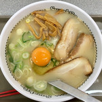 Sugakiya - スガキヤ プレミアムラーメン 390円 + 麺大盛り100円 愛知県民なら一度はプレミアムラーメンを食べなくてはと思い やっと食べることできました