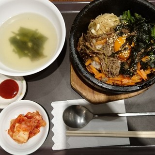 石焼ビビンバを堪能 By Reikan 梁の家 ダイバーシティ東京プラザ店 やんのいえ 台場 韓国料理 食べログ