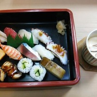 おかざき - ランチ･にぎり盛り１半+茶碗蒸し付き 1,500円 2015年12月