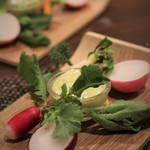 サラマンジェ ド ヨシノ - 　アミューズは取れたての三浦野菜