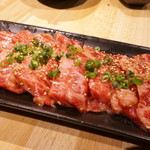 ホルモン焼もんもん - カルビ追加