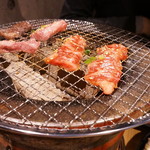 ホルモン焼もんもん - 