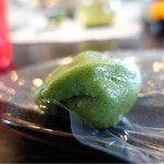 かわ瀬菓子舗 - 草餅☆