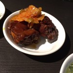 中華料理 成都 - 食い放題豚足＆ザーサイ