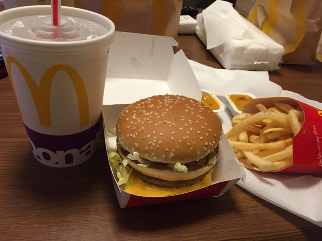 マクドナルド 郡山安積店 - 安積永盛（ハンバーガー）の写真