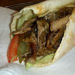 Kambis Lebanese  - 料理写真:ラム肉たっぷり