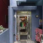 ロマーノ - 店の入り口