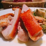 横浜馬車道 旬の肉料理イタリアン オステリア・アウストロ - 2017.3.  千葉 乳飲み仔豚のピアットウニコ