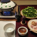 由布院 玉の湯 - 鴨鍋(クレソンを添えて)