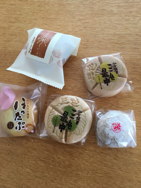 三色最中本舗 泉インター店 - 泉中央（和菓子）の写真